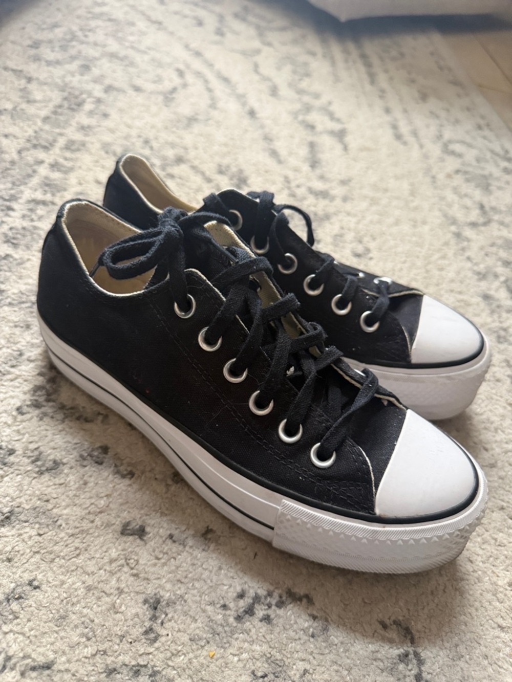 Converse Black Canvas Low-Top Sneakers with Cream Interior
